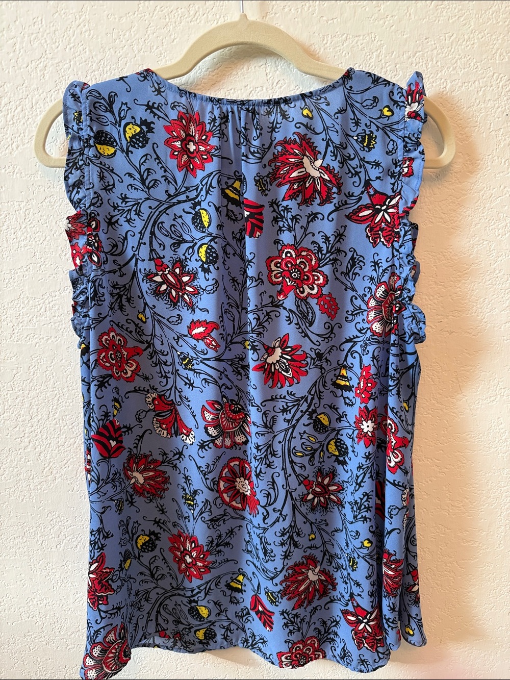 LOFT Blue Floral V-Neck Ruffle-Trim Shell - Picture 2 of 5